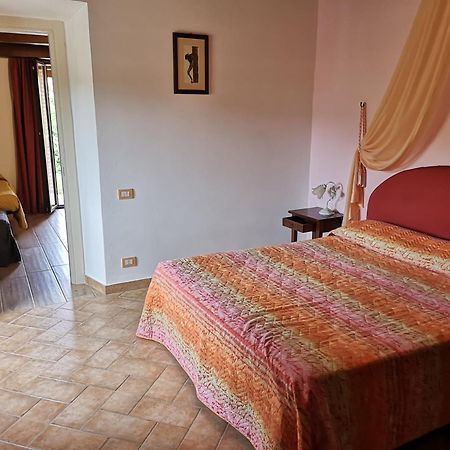 Agriturismo Vecchio Gelso Ortezzano Extérieur photo
